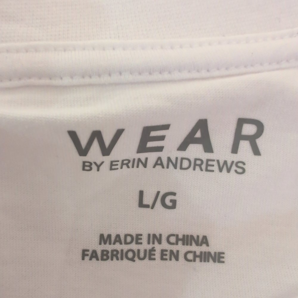 Wear by Erin Andrews White Boston Graphic Long Sleeve Tee‎ L - Picture 2 of 5